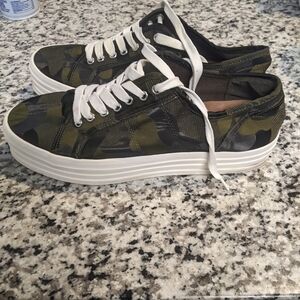 gianni bini sneakers
